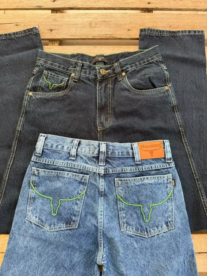Calça Jeans Moiadeiros Estonada Bordado Verde